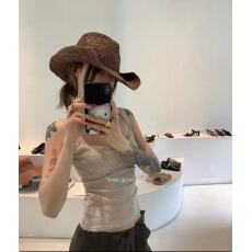 THREE GOOOD殷三吉 微闪氛围感银丝透透感复古钻石领扭结背心