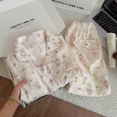 批发（现货云朵棉）双长春秋季<b class='q'>睡衣</b>女外穿卡通印花翻领开衫两件套套装