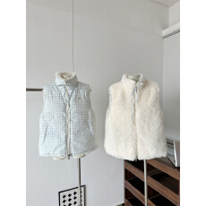 批发温柔<b class='q'>甜美</b>两面穿羽绒棉服马甲女2025冬季新款叠穿毛毛背心