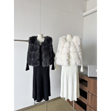 气质毛毛马甲＋v领收腰连衣裙套装