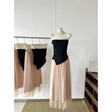 温柔气质重工百褶裙长裙纱裙+抹胸上衣套装配别针