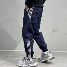 批发休闲长裤冰丝速干春<b class='q'>秋</b>夏季运动裤子男宽松大码加肥胖工装束脚冲锋