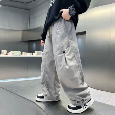 批发<b class='q'>男童</b><b class='q'>春</b>秋款工装裤2025新款大童秋季宽松男孩秋装直筒儿童裤子帅气