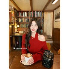 批发法式气质一字领露肩针织衫女秋冬挂脖<b class='q'>背心</b>氛围感穿搭两件套装