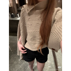 批发高级感不规则针织披肩套头围巾女秋冬季保暖护颈围脖外搭坎肩斗篷