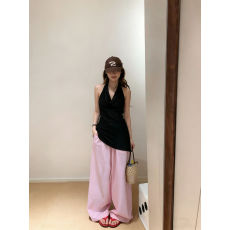 批发实拍  挂脖漏背荡领开衩无袖上衣<b class='q'>T</b>恤