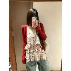 批发实拍  碎花<b class='q'>不规则</b>吊带女2026春季<b class='q'>开衫</b>绝美套装