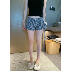 批发实拍  少女感低腰木耳边纽扣短裤 辣妹舒适修身家居热裤