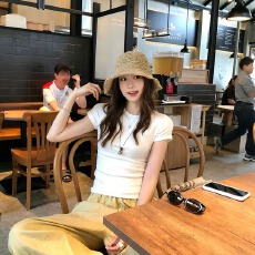批发正肩掐腰短袖t恤女夏季新款修身显瘦简约圆领基础款百搭紧身上衣