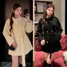 批发黑色赫本风短款毛呢斗篷大衣女秋冬季加厚2025新款高级感呢子外套