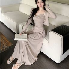 批发春季新<b class='q'>大码</b>慵懒风吊带背心女长袖防晒<b class='q'>开衫</b>三件套垂感阔腿长裤套装