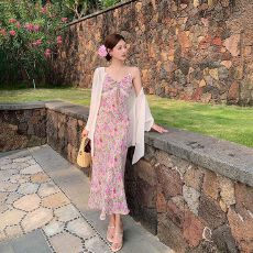 批发纯欲蕾丝边<b class='q'>碎花</b>吊带连衣裙女夏度假风海边沙滩裙辣妹高腰包臀裙子