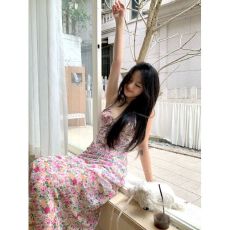 批发纯欲蕾丝边<b class='q'>碎花</b>吊带连衣裙女夏度假风海边沙滩裙辣妹高腰包臀裙子