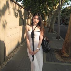 批发法式纯欲性感抹胸<b class='q'>连衣裙</b>女夏季2026新款独特漂亮修身显瘦包臀长裙