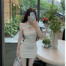 批发纯欲辣妹一字肩镂空修身性感抹胸<b class='q'>连衣裙</b>收腰显瘦包臀裙子短裙女夏
