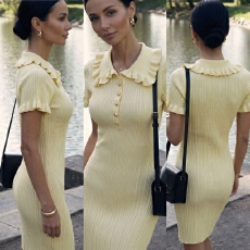 批发2026年春夏欧美<b class='q'>女装</b>新款娃娃领复古法式荷叶边纽扣欧美针织连衣裙