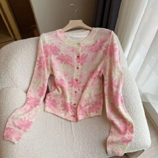 批发甜美温柔风圆领长袖<b class='q'>针织</b>衫女2026春季新款设计感减龄显瘦<b class='q'>开衫</b>上衣