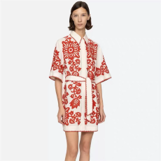 批发精美嵌花纽约Se*短裙包包法单26春季花卉<b class='q'>刺绣</b>短袖衬衫<b class='q'>连衣裙</b>