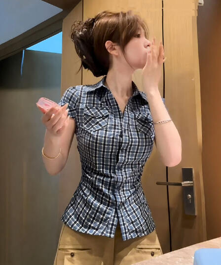 아메리칸 레트로 배색 체크무늬 반팔 셔츠 여름 몸매 가꾸기 슬림해 보이는 연령 감소 맨위