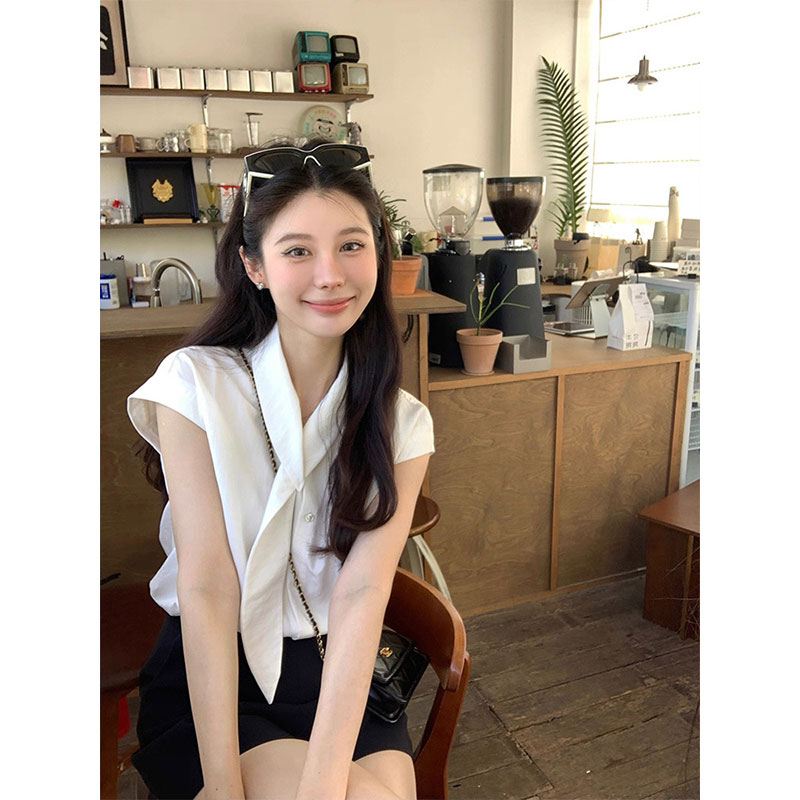 프랑스식 POLO 칼라 리본 디자인 센스 작은 대중 여성 셔츠 여름 품격 셔츠 슬림해 보이는 반팔 맨위