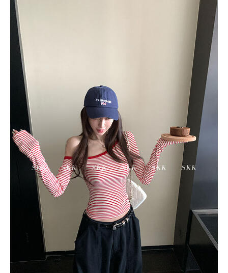 원본 품질 배색 스트라이프 비스듬한 칼라 자외선 차단 티셔츠 가을 새로운 캐주얼 몸매 가꾸기 슬림해 보이는 다용도 맨위
