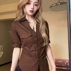 批发辣妹POLO领<b class='q'>中袖</b>衬衫女秋季修身设计感气质收腰上衣