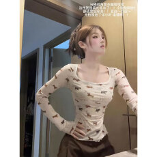 批发冲量款印花小狗U领修身露背长袖<b class='q'>T</b><b class='q'>恤</b>女秋季韩系收腰显瘦上衣