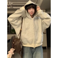 批发原版品质-加内抽-绣花-后包领秋季宽松韩系条纹<b class='q'>连帽卫衣</b>女