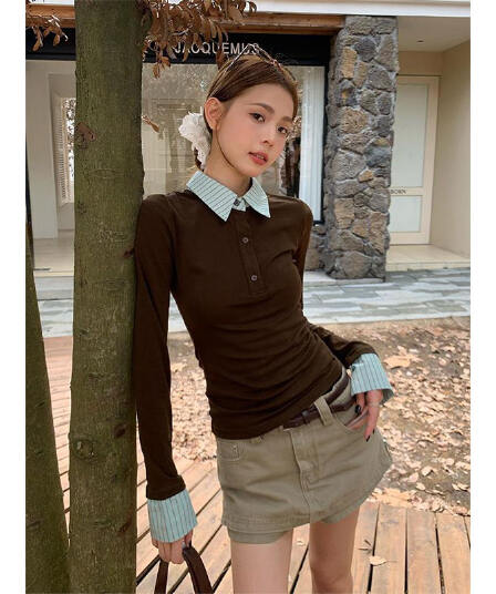원본 품질 커피 색상 페이크 레이어드 스트라이프 POLO 칼라 긍정적 인 어깨 긴팔 티셔츠 봄 가을 빅 사이즈 몸매 가꾸기 맨위