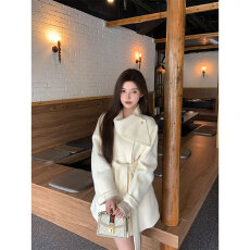 批发高质量加厚保暖德绒450克秋冬新款赫本风白色外套上衣女