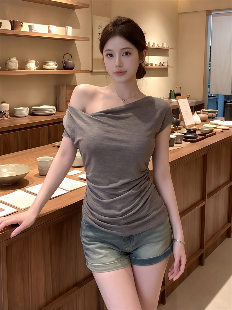 ag6029 원본 원단 순수한 욕망 바람 여름 디자인 ~을 통해 센스 얇은 스타일 비스듬한 어깨 핀치 Pleat 허리 수축 슬림해 보이는 티셔츠