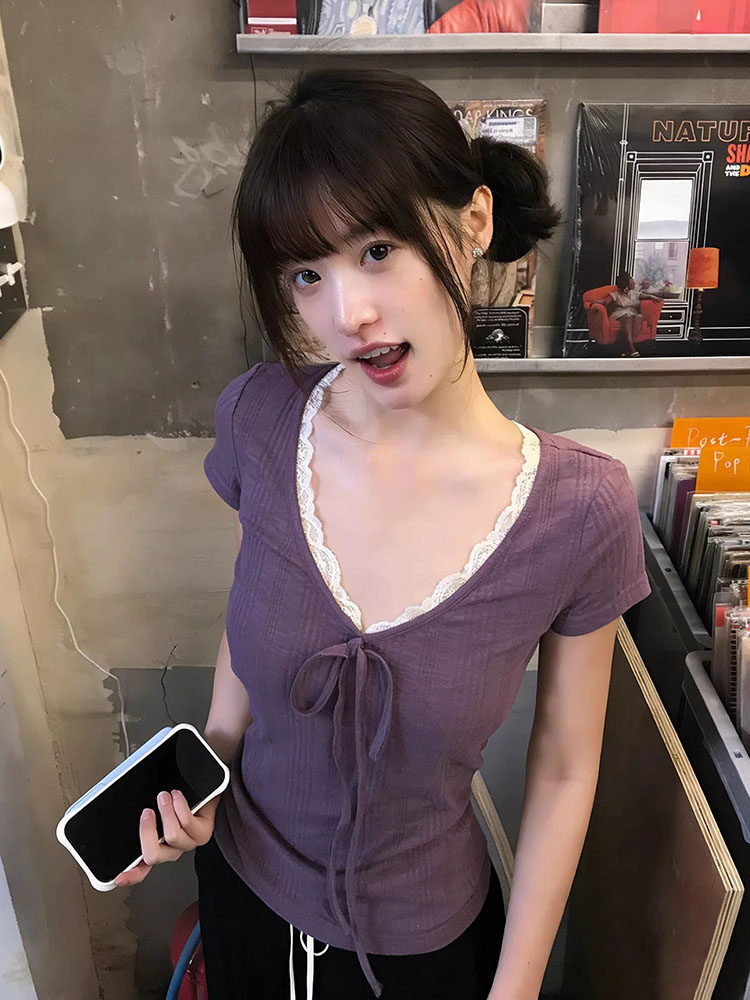 바 이익 대나무 마디 순수한 욕망 바람 보라색 V넥 레이스 스트랩 반팔 티셔츠 여성 여름 한 부서 슬림해 보이는 맨위