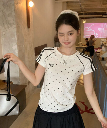 원본 것 원단 화이트 도트 무늬 라운드 넥 여름 디자인 센스 바 기사 배색 삽입 어깨 소매 맨위