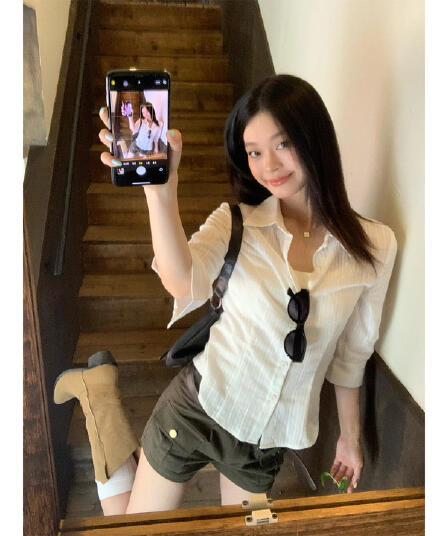원본 자카드 원단 화이트 중간 소매 허리 수축 셔츠 여름 높음 지혜 센스 몸매 가꾸기 순수한 욕망 바람 작은 맨위