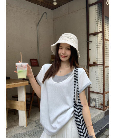 눈꽃 면 화이트 페이크 레이어드 긍정적 인 어깨 반팔 티셔츠 여름 한 부서 느긋한 센스 맨위