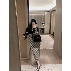 批发法式<b class='q'>条纹</b>长袖连衣<b class='q'>裙</b>子女2025新款秋冬宽松显瘦气质女士长<b class='q'>裙</b><b class='q'>针织裙</b>