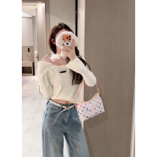 设计感镂空挂脖长袖针织衫女毛衣2025秋冬新款洋气内搭打底衫上衣