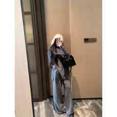 批发秋冬穿搭减龄一整套女时尚气质针织衫马甲打底衫阔腿裤三件套装