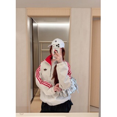 批发足球风休闲三条纹立领夹克<b class='q'>薄外套</b><b class='q'>男</b>女同款春秋外套开衫棒球服