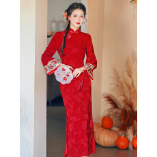 批发实拍  <b class='q'>复古</b>倒大袖改良旗袍玫瑰红色连衣裙加绒加厚  +40！