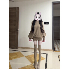 批发BETMASS新款羊毛驼色针织长袖褶皱宽松不规则毛衣设计感秋冬