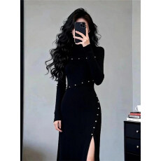 批发<b class='q'>黑色</b>短款轻奢打底收腰气质连衣裙2026春季新款高级感短裙裙子女