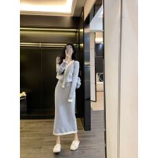 批发Leathercat小香风秋<b class='q'>冬</b>套装女高级感气质针织包臀裙盐系轻熟两件套