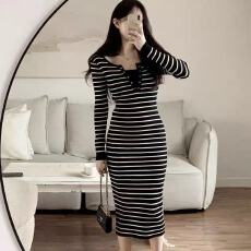 批发韩国复古百搭v领修身显瘦长袖<b class='q'>连衣裙</b>2025秋冬新款高级感包臀长裙