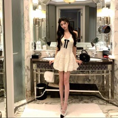 批发BarbChill 白色吊带连衣裙<b class='q'>夏</b>季精致千金蝴蝶结钩花镂空针织背心裙