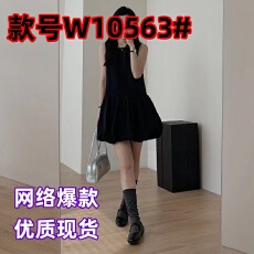 批发<b class='q'>赫本</b><b class='q'>风</b>黑色无袖连衣裙子女夏季2026新款小个子法式高级感花苞短裙