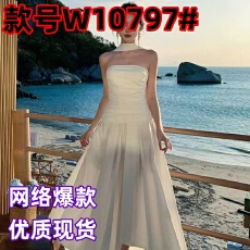 批发原版做法有内里绝美一字肩无袖<b class='q'>抹胸</b>挂脖<b class='q'>连衣裙</b>初恋白月光法式长裙