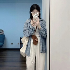 批发蓝色格子防晒长袖衬衫女装<b class='q'>夏季</b>2026新款薄款衬衣法式上衣<b class='q'>外套</b>