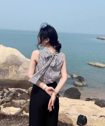 프랑스식 흑백 줄무늬 지불 와인딩 주위 리본 여성 셔츠 여름 작은 샤넬 스타일 행침 목 민소매 맨위 디자인 센스 미니멀리즘