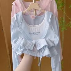 批发轻薄透气防晒衬衣女夏季抽绳连帽开衫上衣洋气减龄短款<b class='q'>外套</b>